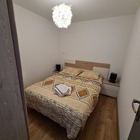 Appartement Le Cosy 3 Etoiles Саягуз Екстериор снимка